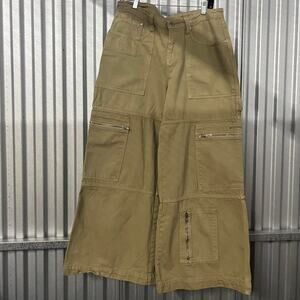 Baggy wide leg pants